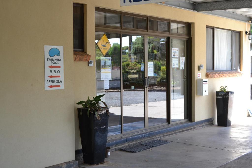 Motel Sturt 3*