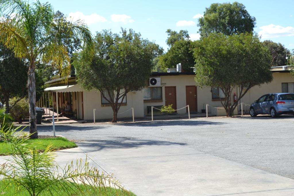 Sturt Motel